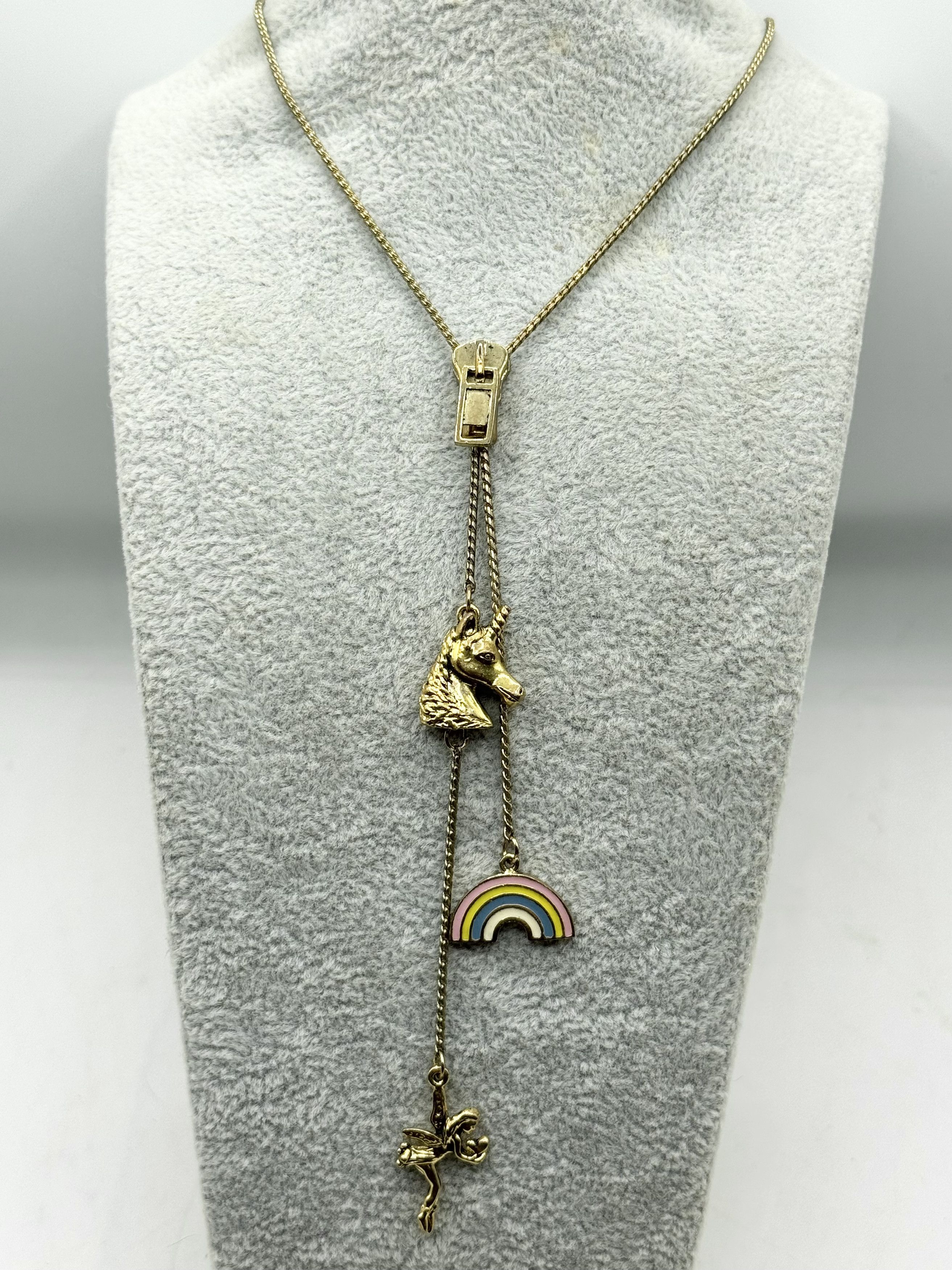 Other Vintage unicorn, fairy, enamel rainbow zipper necklace Size ONE SIZE - 2 Thumbnail