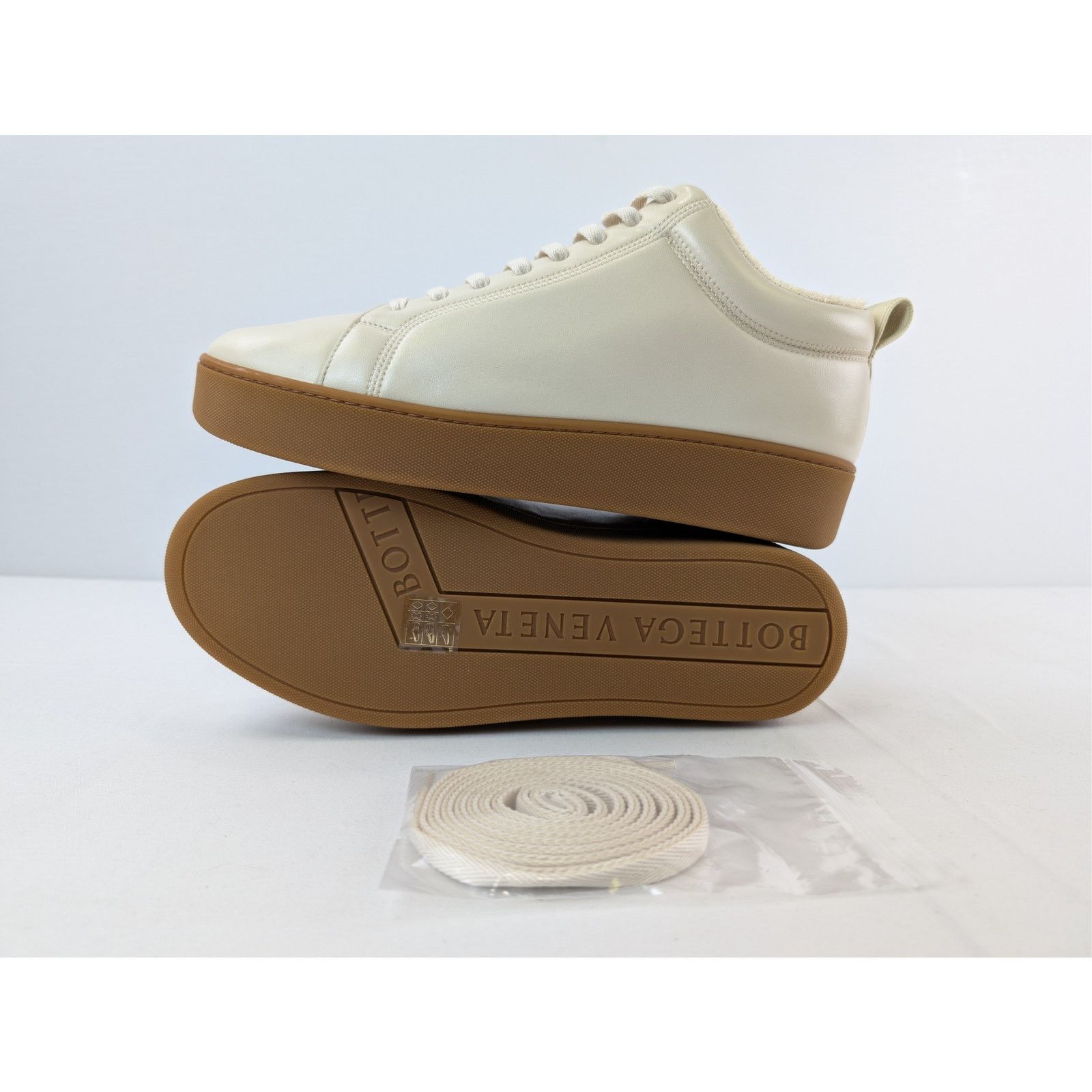Bottega Veneta o1rshd1 Leather Lagoon Nappa Low Top Sneakers in Sea Salt Size US 12 / EU 45 - 1 Thumbnail