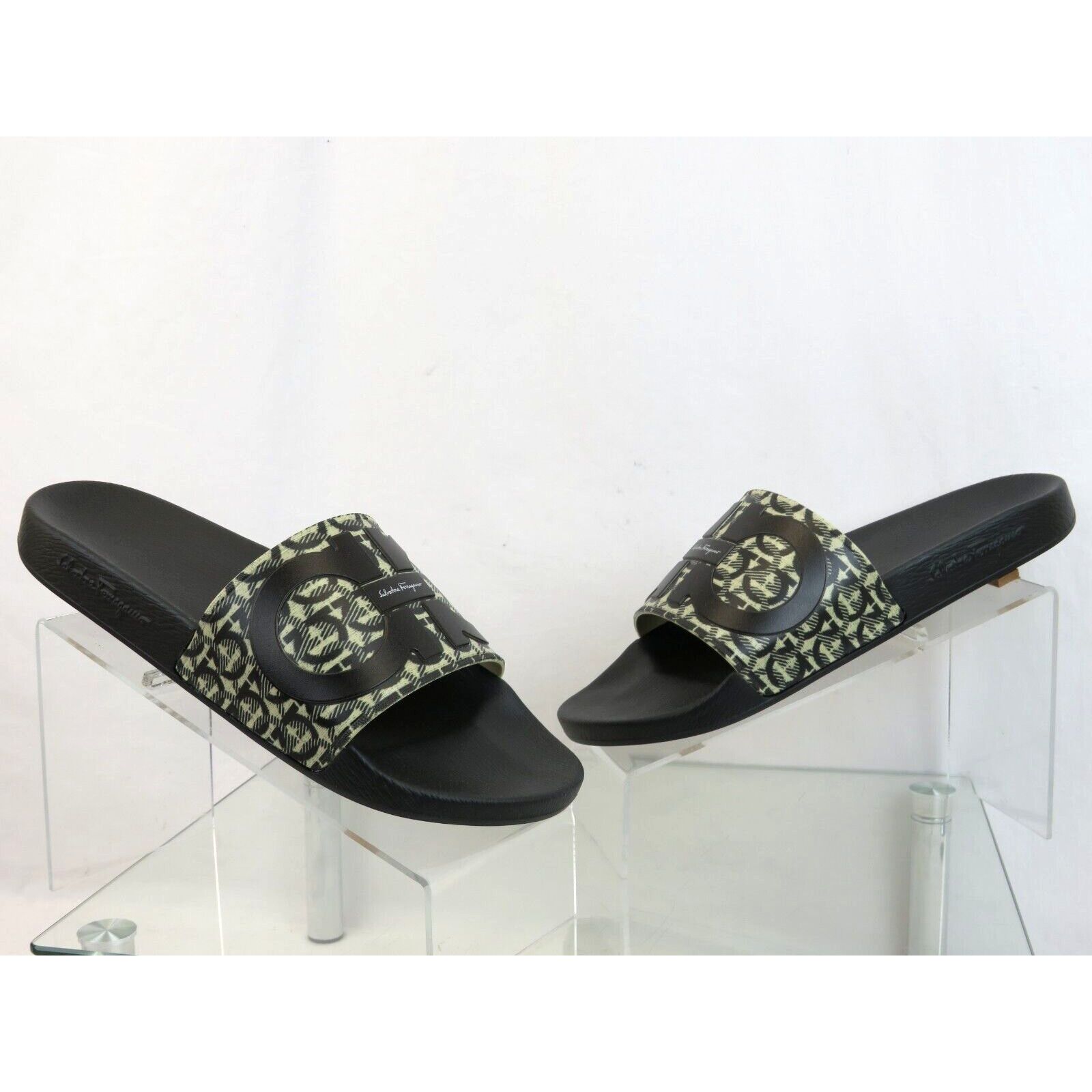GROOVE 6 BEIGE BLACK RUBBER GANCINI LOGO SANDALS SLIDES 12 M