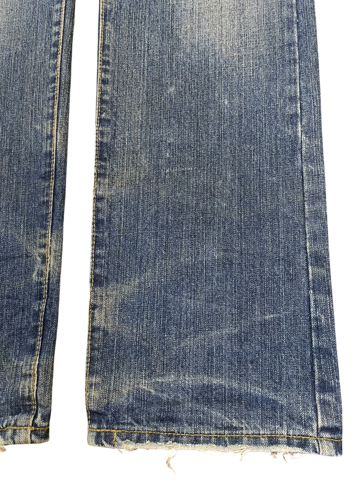 Dsquared2 Vintage Japanese Dsquared2 Faded Wash Distress Loose Jeans Size US 38 / EU 54 - 8 Thumbnail