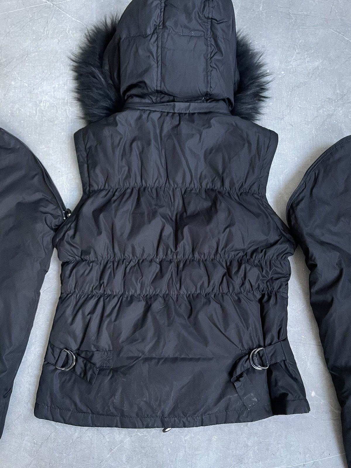 Hysteric Glamour Hysteric glamour style fur black down cropper bomber jacket Size US S / EU 44-46 / 1 - 9 Thumbnail
