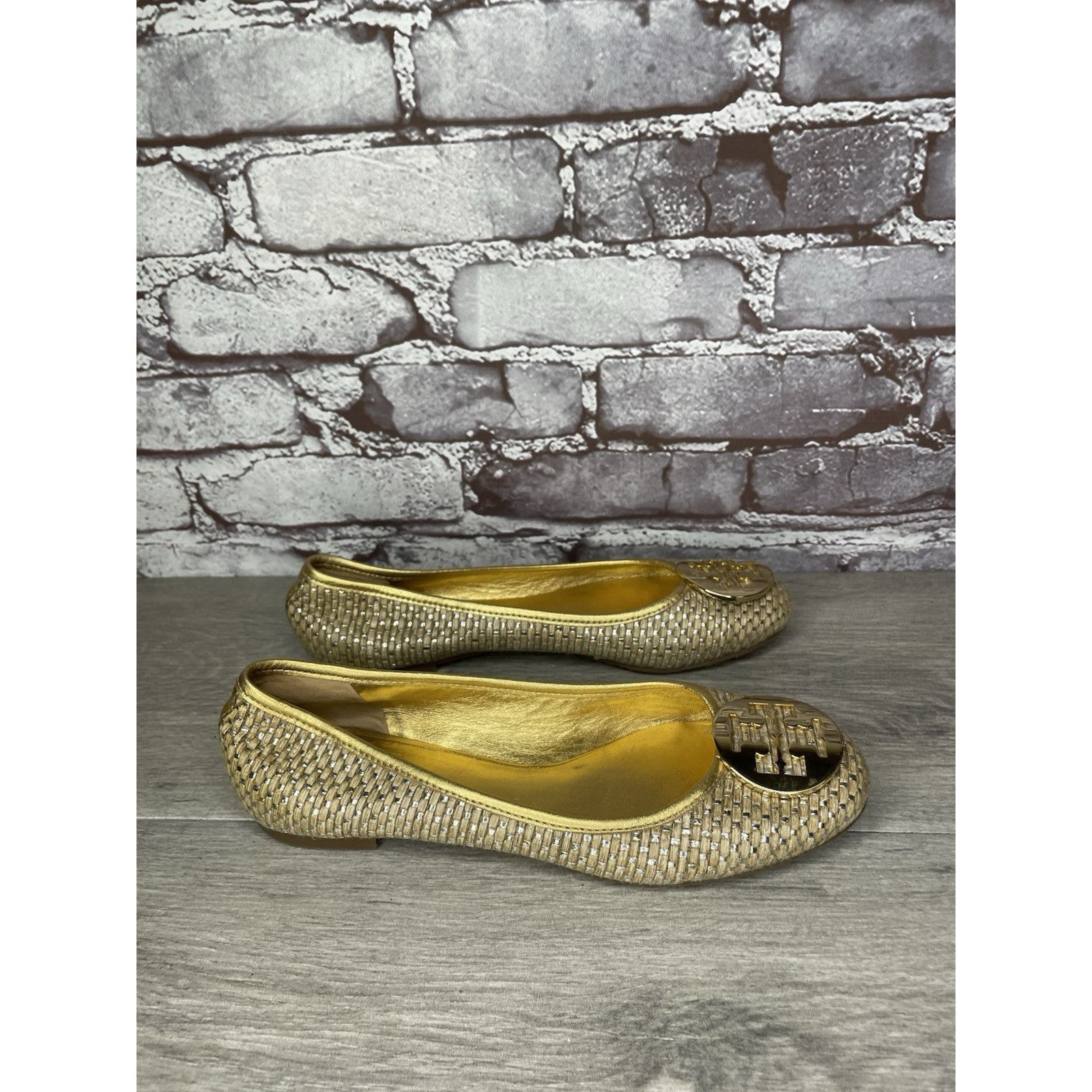 Tory Burch Tory Burch Straw Reva Gold Leather Logo Ballet Flats Women’s Size US 7.5 / IT 37.5 - 18 Thumbnail