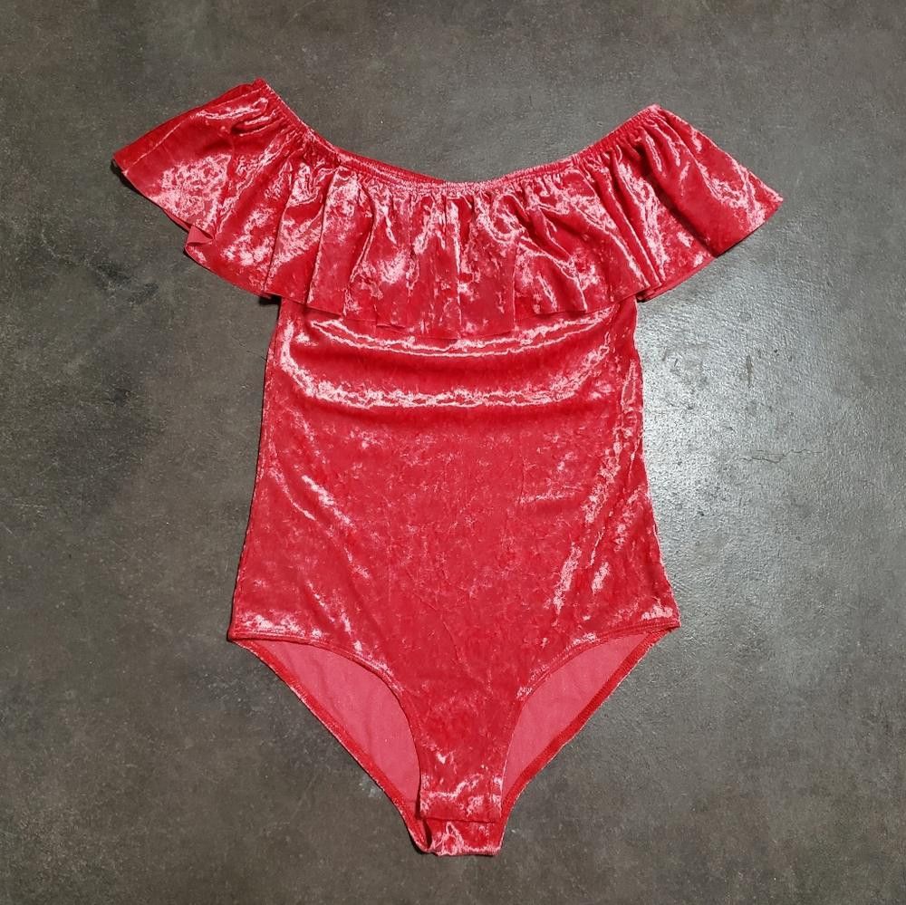 Designer Hot Pink Velvet Lush XHLN Bodysuit Size XS / US 0-2 / IT 36-38 - 1 Thumbnail
