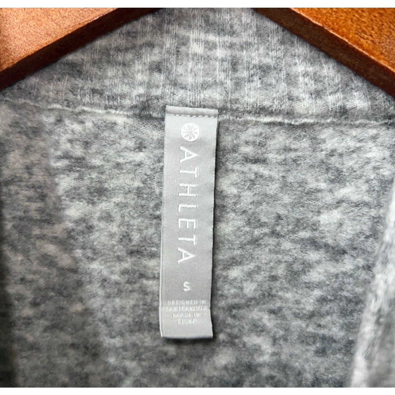 Athleta VINTAGE Athleta Wool Blend Sweater Pullover Womens Small Gray Casual Fall Size S / US 4 / IT 40 - 3 Thumbnail