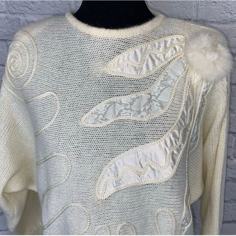 Other Adolfo Vintage women L Crewneck sweater w/cording, lace sati Size L / US 10 / IT 46 - 3 Thumbnail
