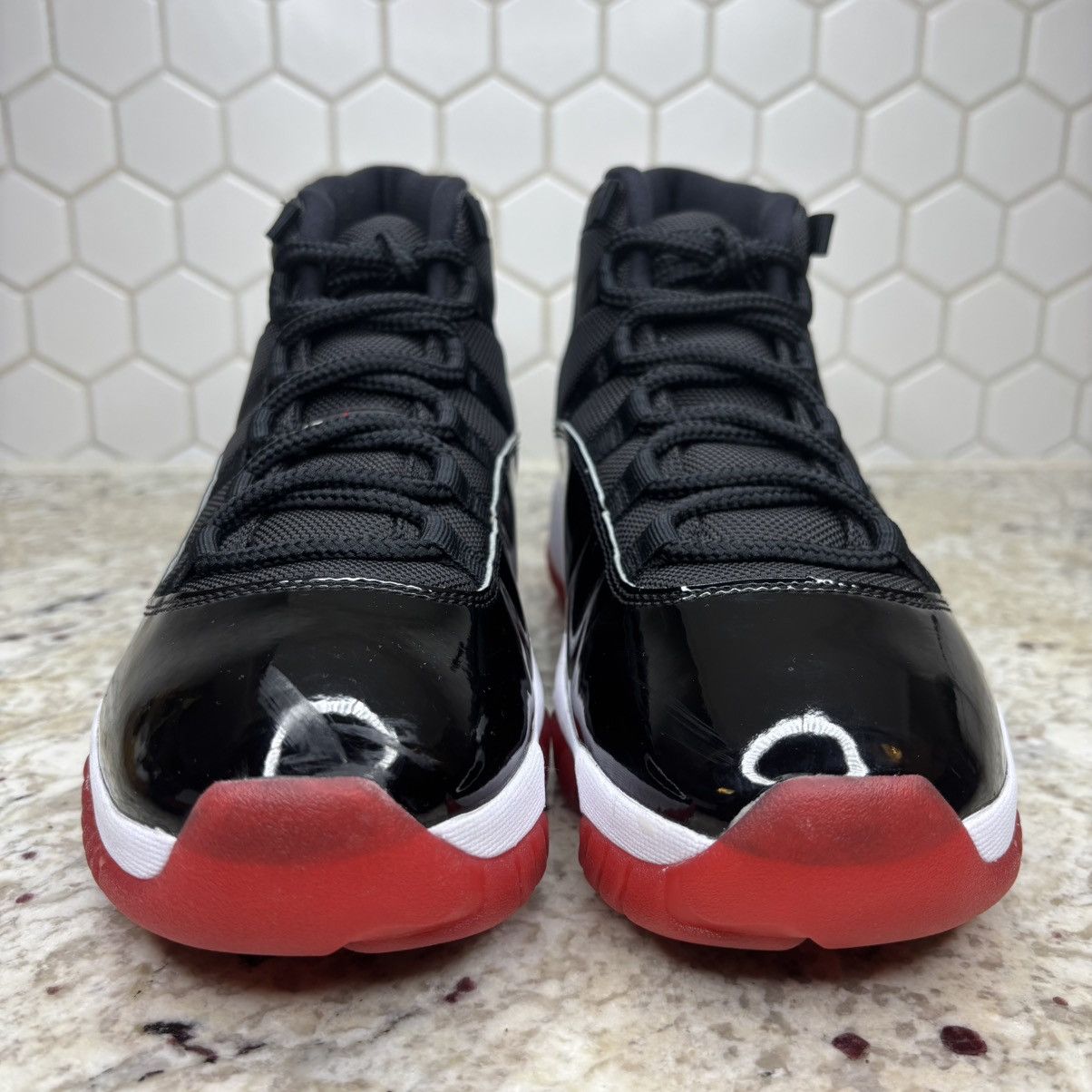 Jordan Brand Size 9 -Jordan 11 Retro Bred (2019) Lightly Used W/Box Size US 9 / EU 42 - 4 Thumbnail