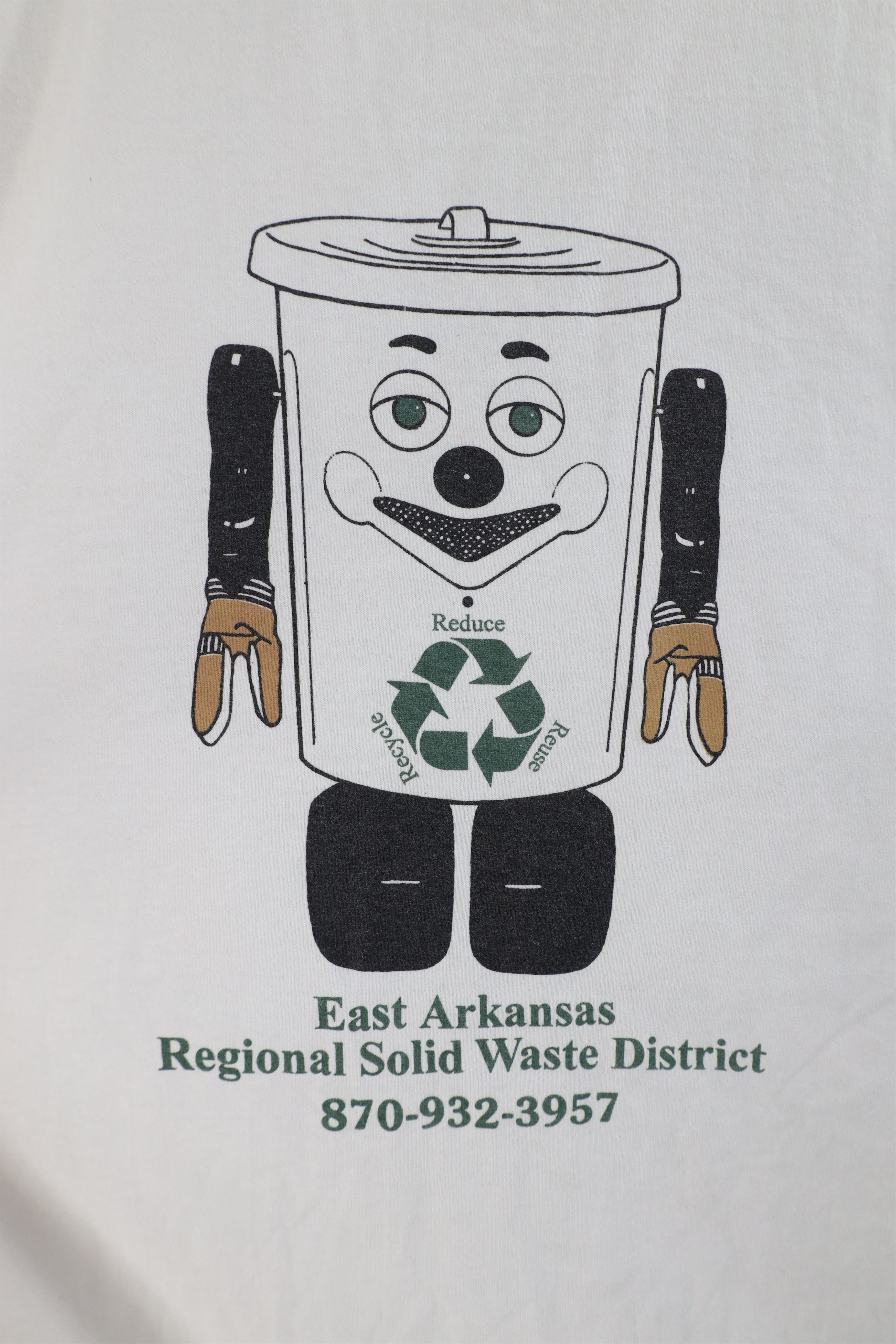 Vintage Vintage 90s Streetwear Recycling Trash T-Shirt White USA Size US XL / EU 56 / 4 - 4 Thumbnail