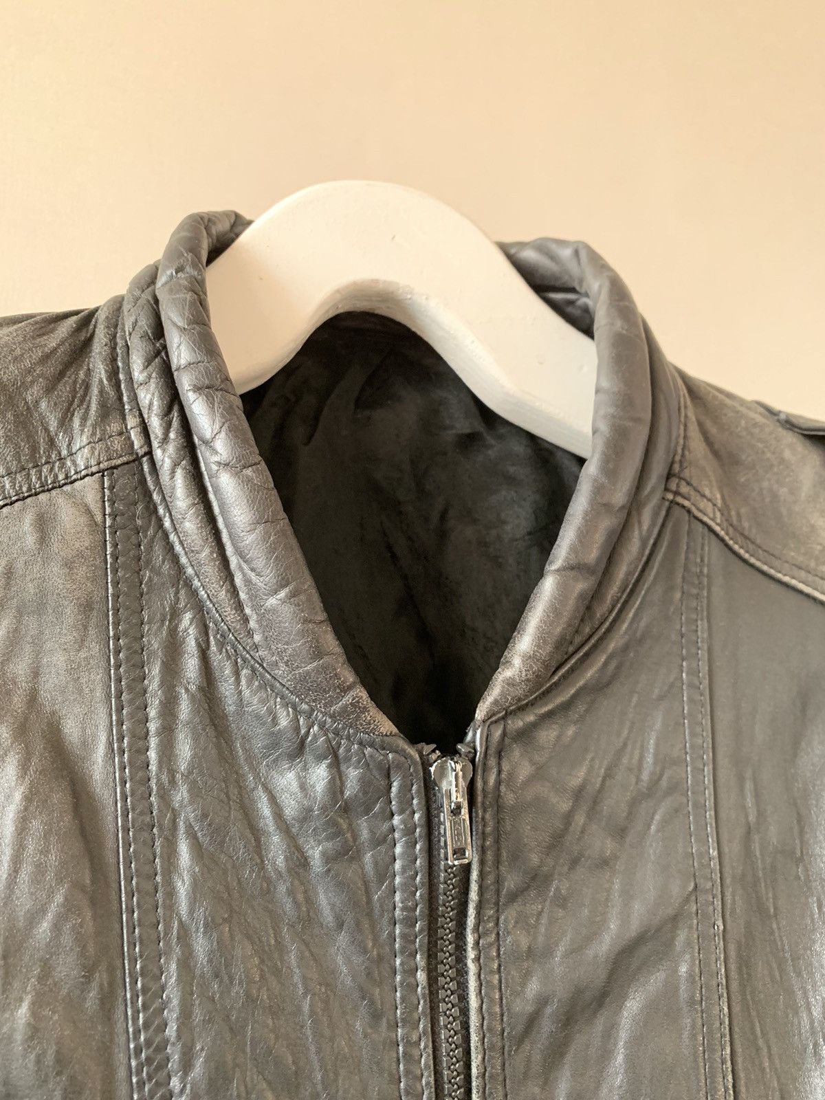 Vintage 90s Y2K Faded Leather Bomber Jacket ysl gucci yohji yamamoto Size US M / EU 48-50 / 2 - 4 Thumbnail