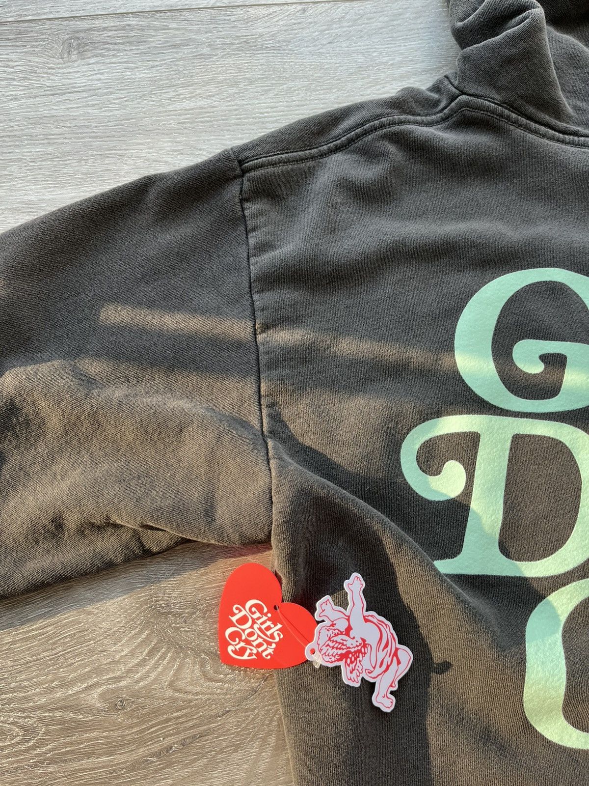 DSML‪✖️VERDY Girls Don't Cry Logo Hoodie Girls Don't Cry x Verdy Logo Hoodie Vintage Black And Light