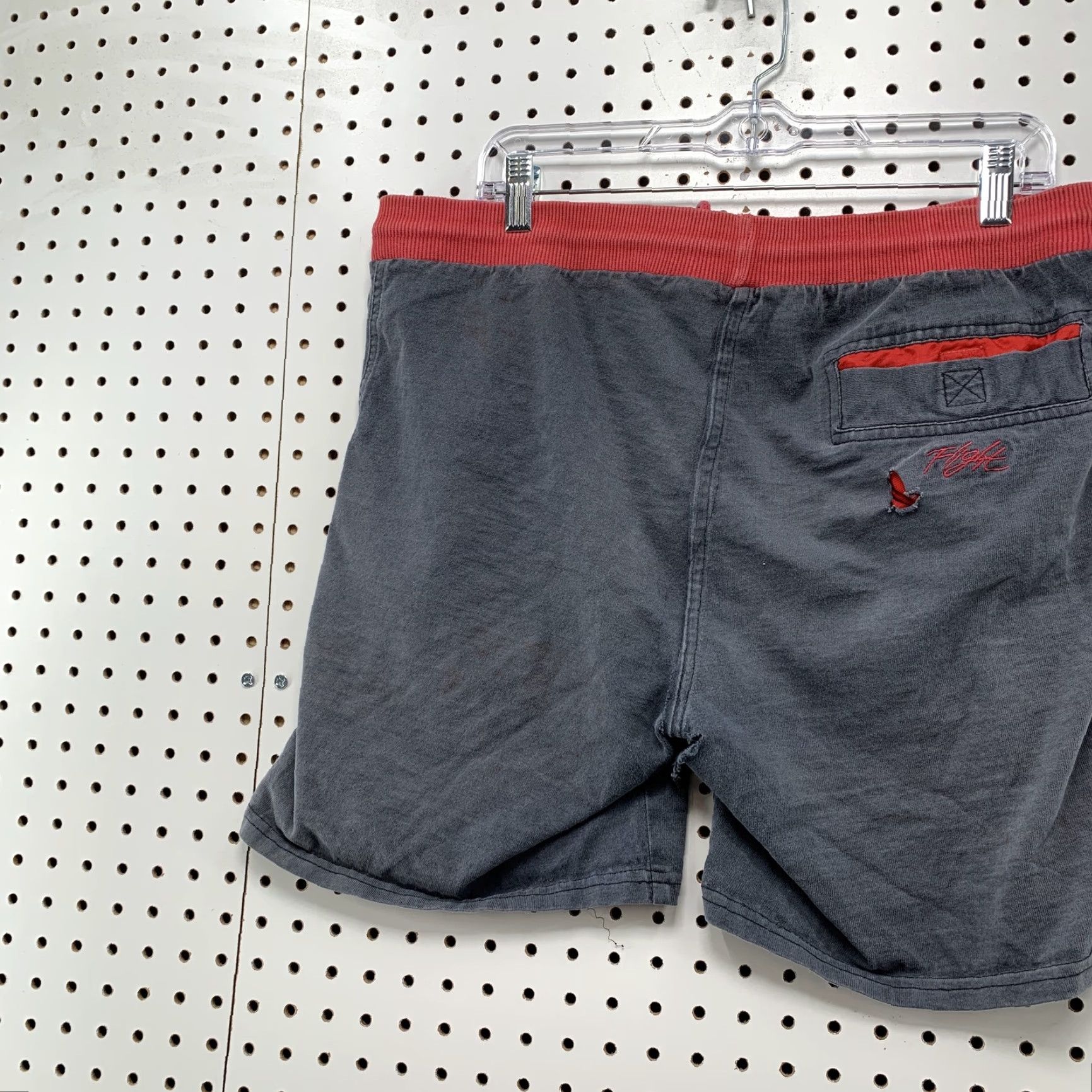 Nike VINTAGE Nike Jordan Shorts Men Athletic Cotton 34x9 Gray M Adult Medium Gray 90s Mens Size US 31 - 7 Thumbnail