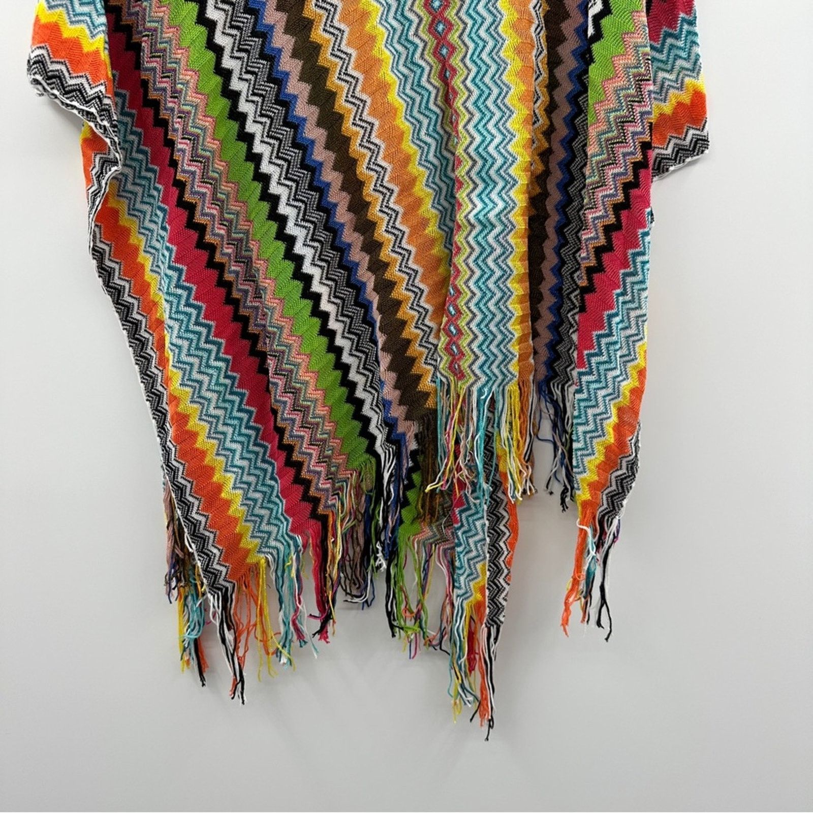 Missoni Multicolor Rainbow Chevron Fringe Pullover Poncho