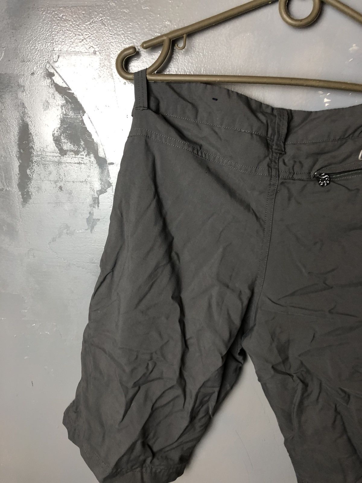 Berghaus Men’s short Berghaus size 28 Size US 28 / EU 44 - 8 Thumbnail