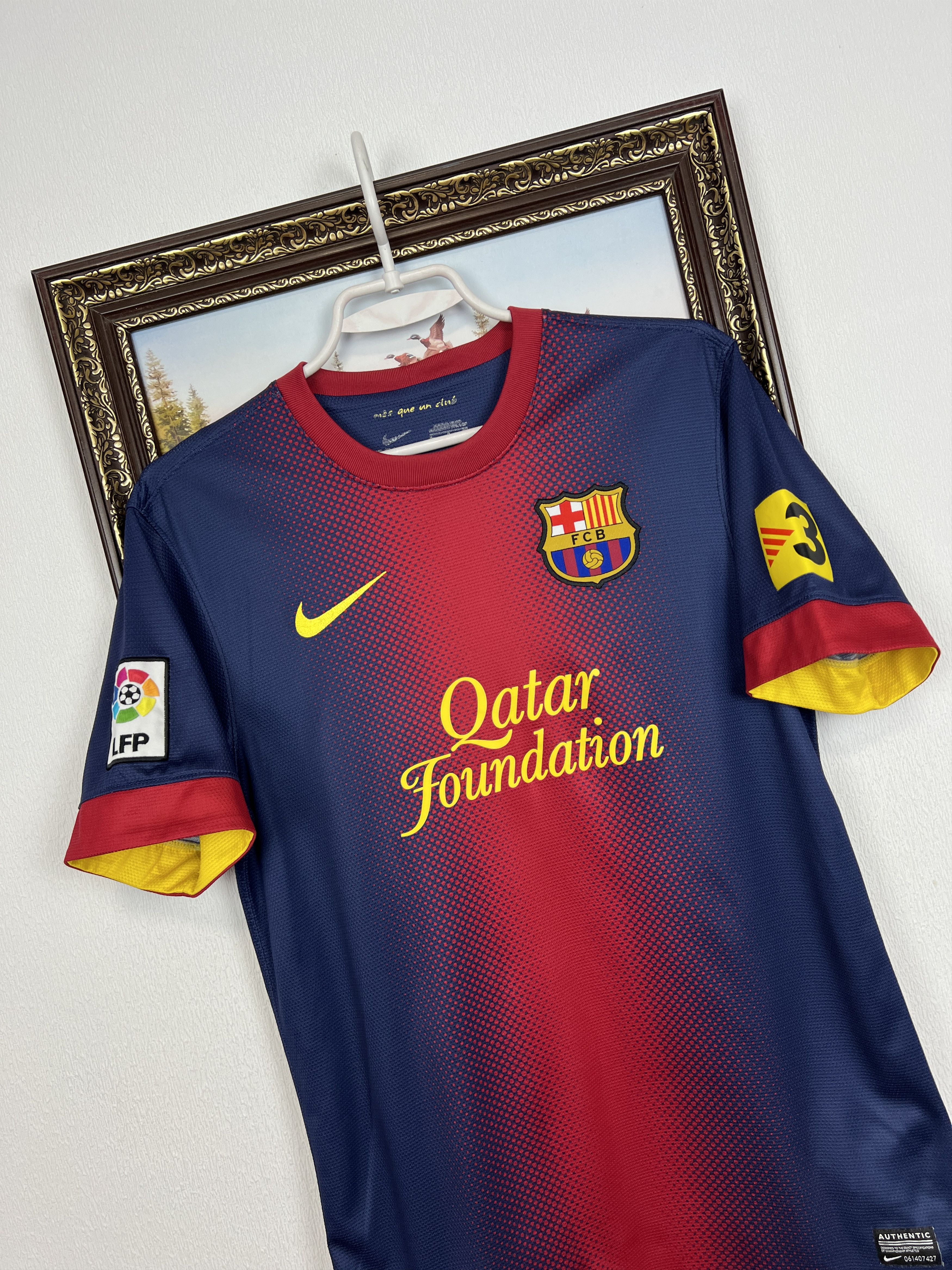 Nike Barcelona football shirt 2012 Soccer #10 Messi Tee Hype Size US S / EU 44-46 / 1 - 4 Thumbnail