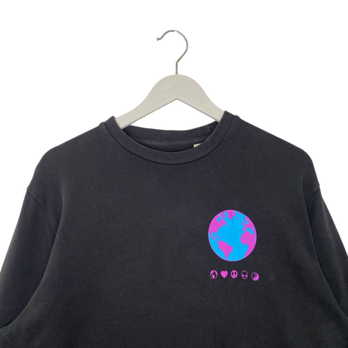 Vintage Vintage Levi’s Long Sleeve Tshirt Black Pullover Jumper Sz S Size US S / EU 44-46 / 1 - 8 Thumbnail