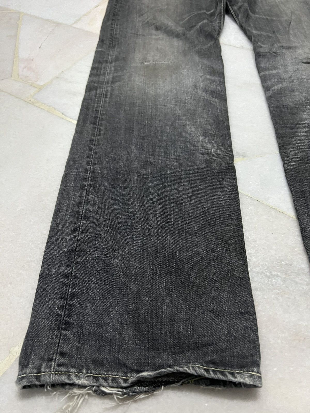 If Six Was Nine × Japanese Brand × Spellbound 💥90’s💥Vintage Spellbound Distress Mud Wash Faded Jean Japan Size US 32 / EU 48 - 5 Thumbnail