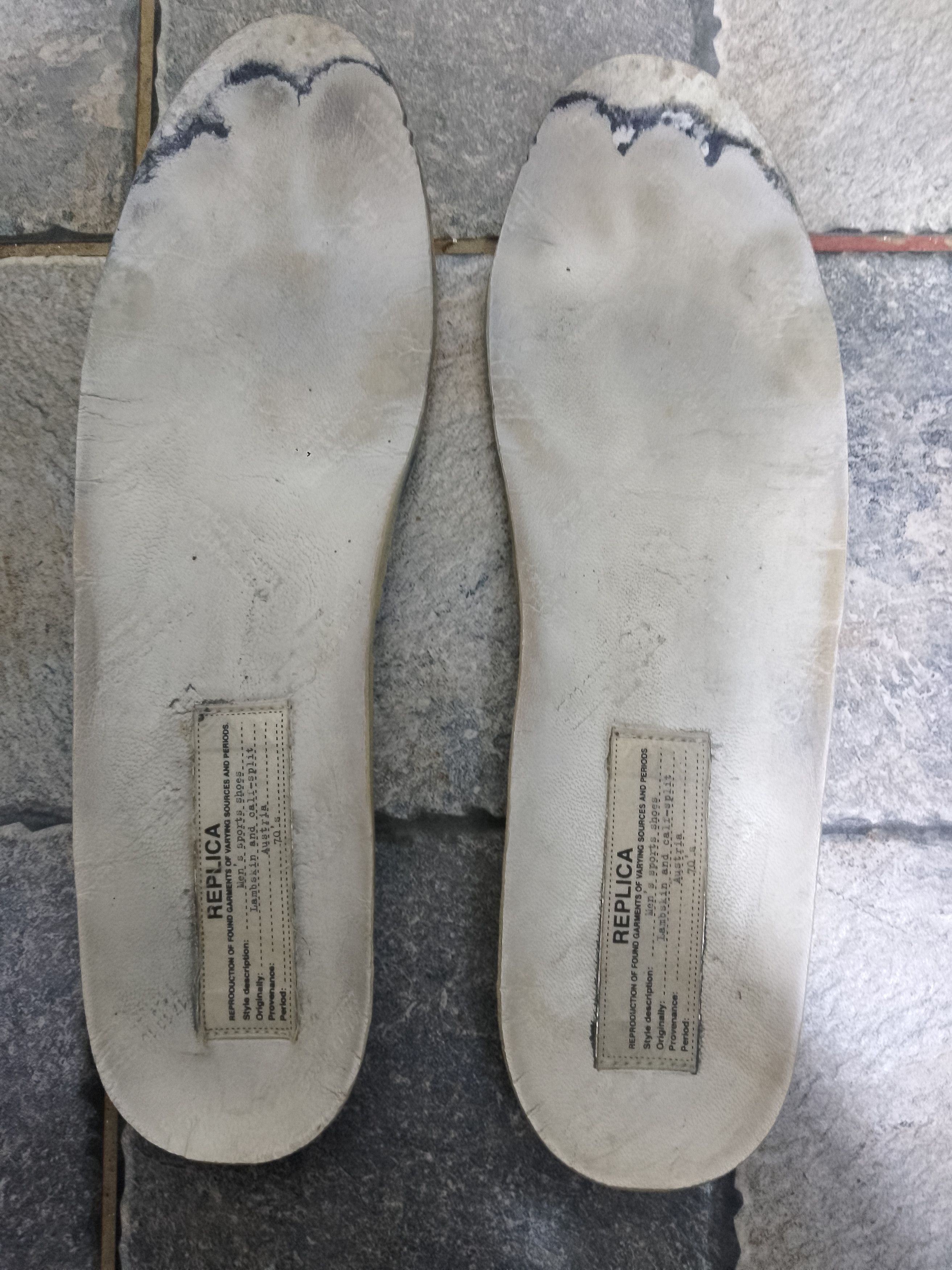 Maison Margiela Maison margiela replica gats leather navy gold sole Size US 9 / EU 42 - 7 Thumbnail