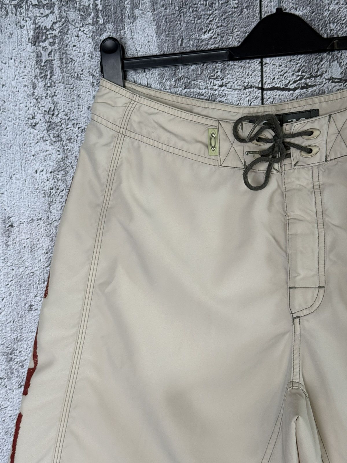 Oakley Vintage Oakley Beige Board Shorts Surf Swim Trunks Big Logo Size US 34 / EU 50 - 8 Thumbnail