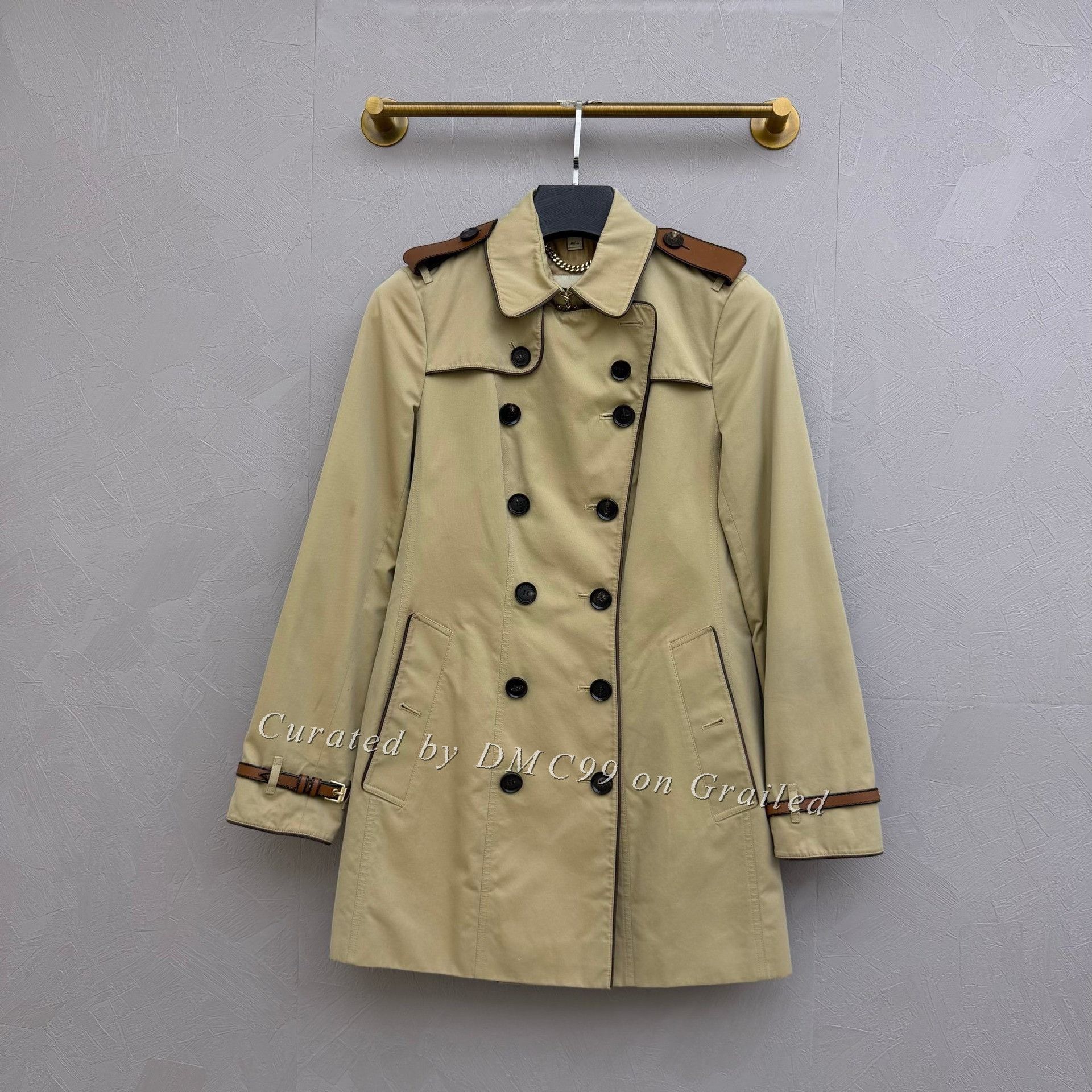 Burberry Burberry Double-Breasted Trench Coat Size S / US 4 / IT 40 - 1 Thumbnail