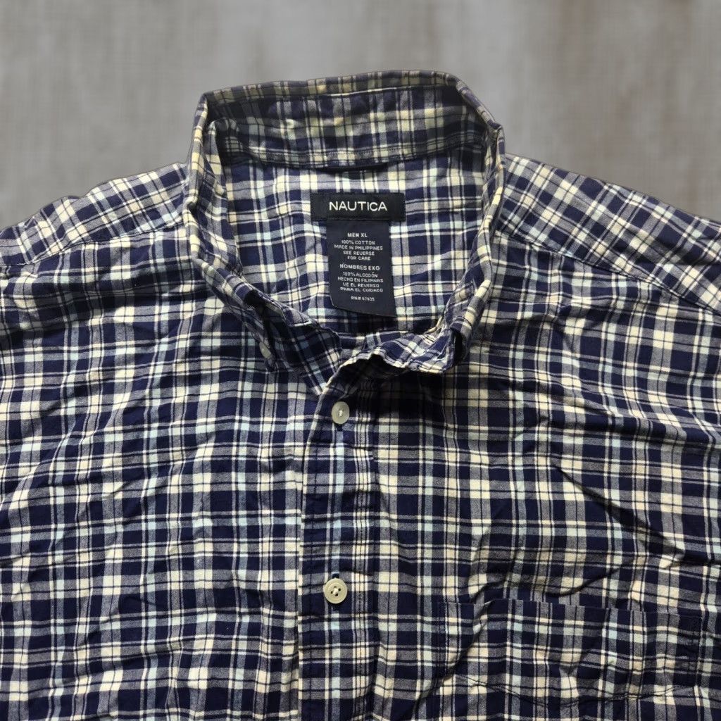 Nautica VINTAGE Nautica Button-Up Shirt Long Sleeve Blue Plaid 100% Cotton Adult XL Casual Mens Size US XL / EU 56 / 4 - 1 Thumbnail