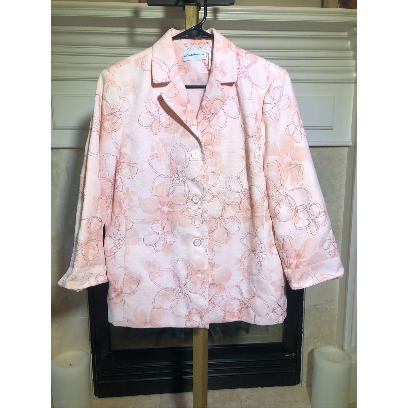 Other Alfred Dunner Women’s Pink Floral Pattern Suit Jacket Blazer Size XL / US 12-14 / IT 48-50 - 1 Thumbnail