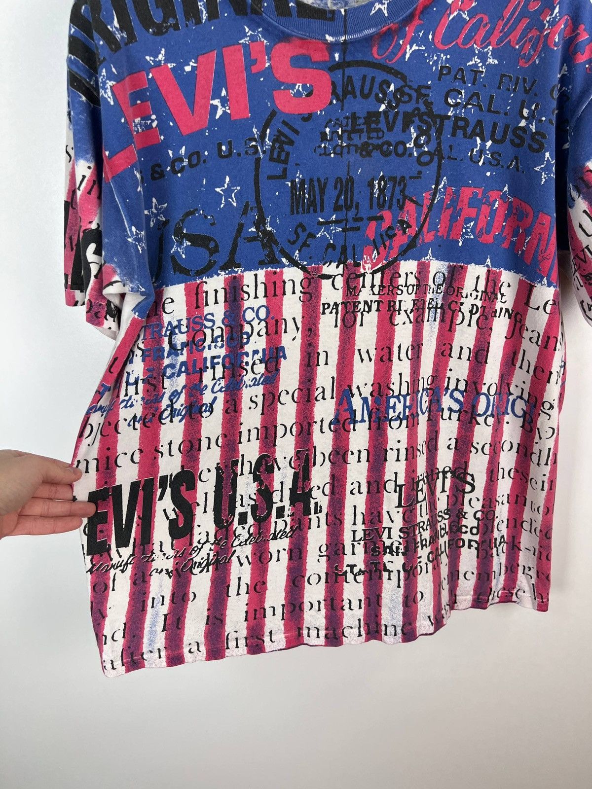Levi's Levi’s USA 90s overprint vintage t-shirts size XL Size US XL / EU 56 / 4 - 4 Thumbnail