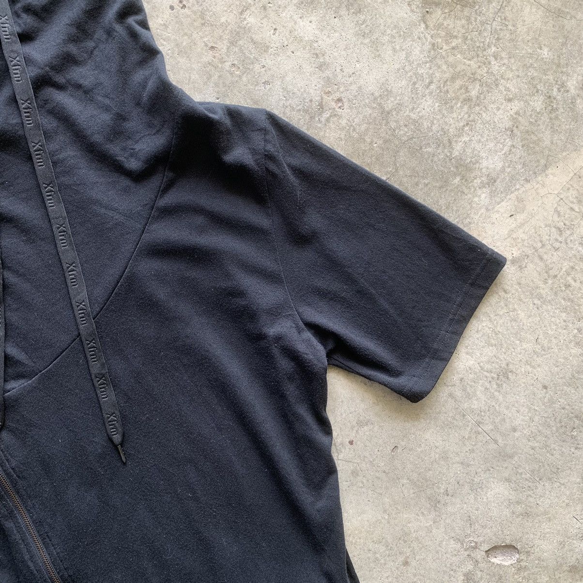 Japanese Brand Xfrm japan asymmetrical zipper hoodie inspired julius 7 Size US L / EU 52-54 / 3 - 4 Thumbnail