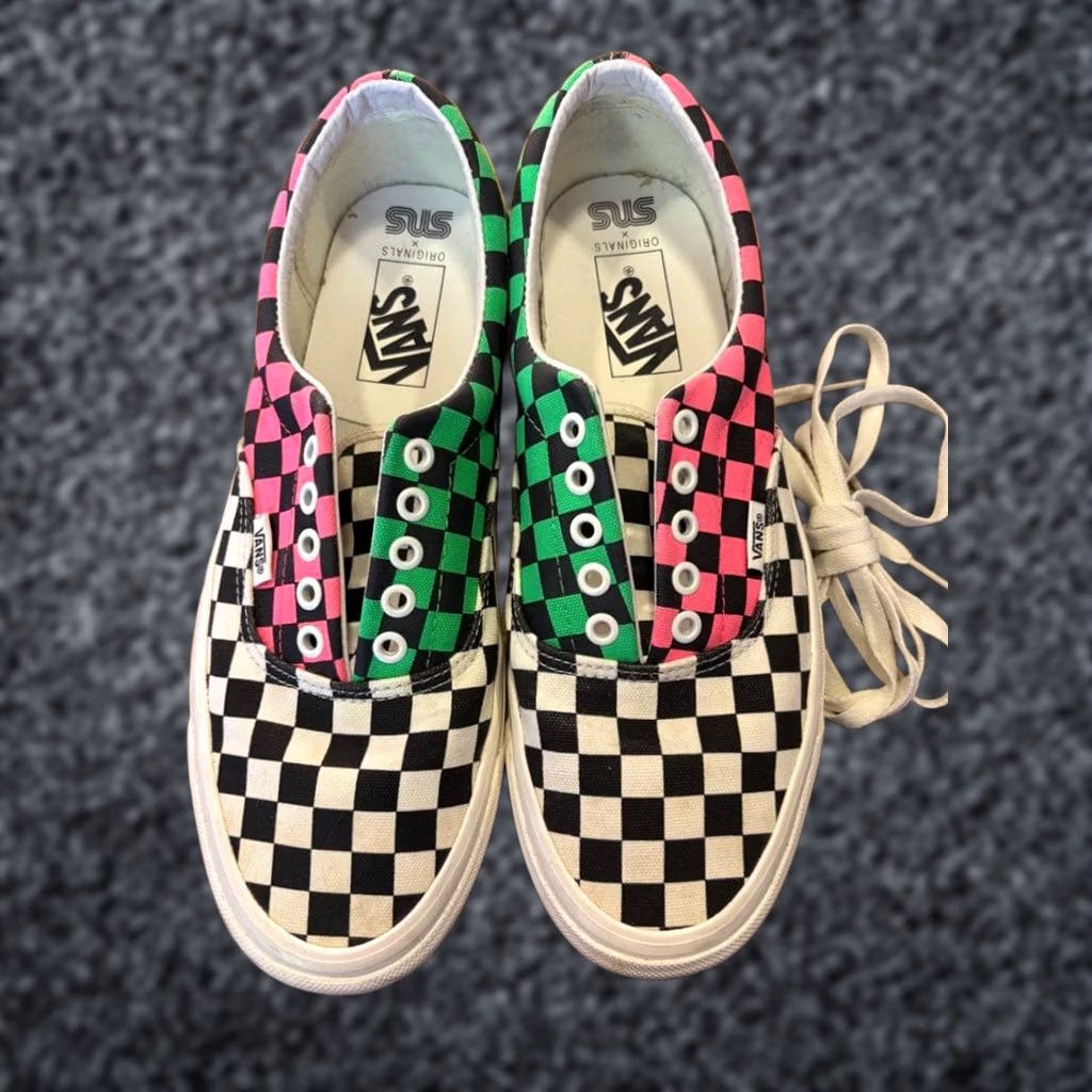 Vans OG Item Specifications: Brand: Vans Size US 10 / EU 43 - 1 Thumbnail