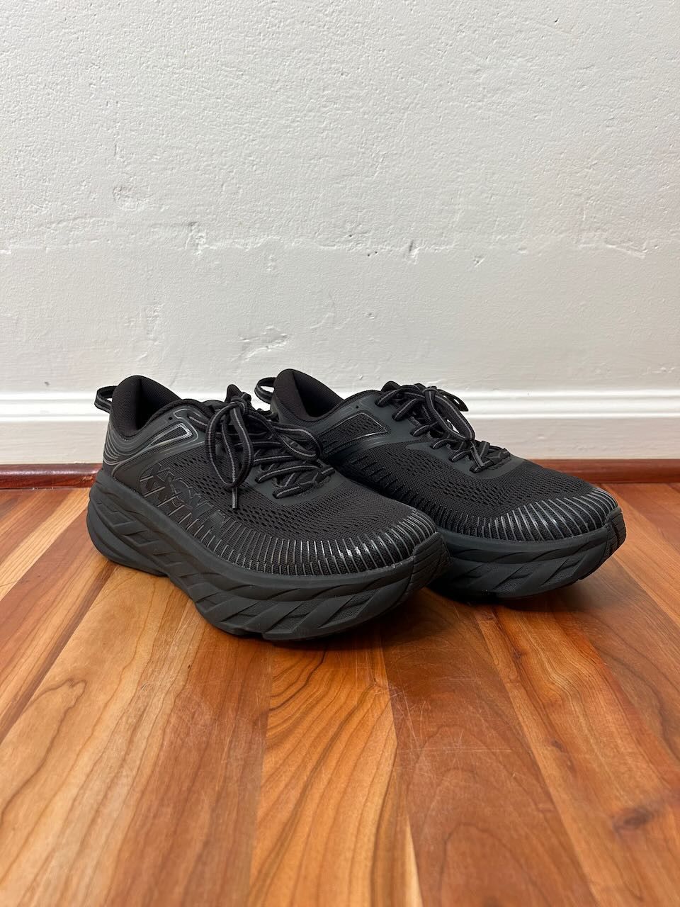 Hoka HOKA One One Bondi 7 Size US 7.5 / EU 40-41 - 2 Thumbnail