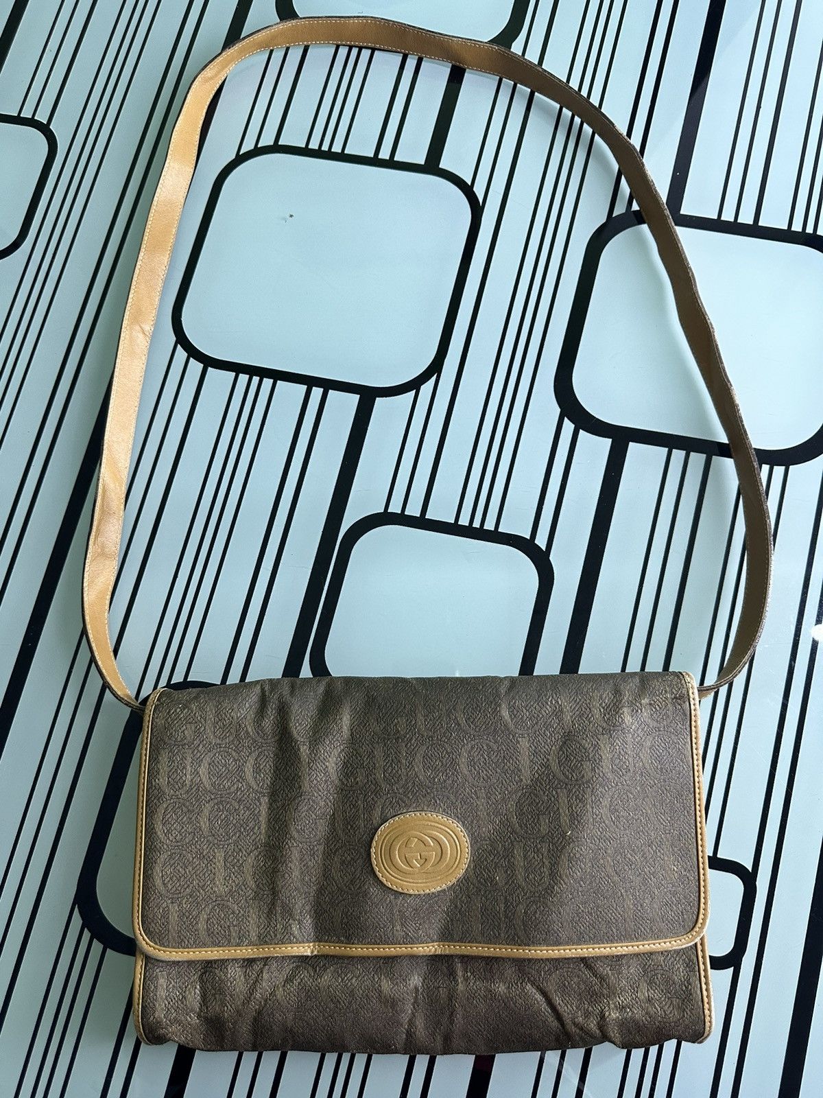 Gucci Vintage GG Gucci Shoulder Bag Size ONE SIZE - 19 Thumbnail