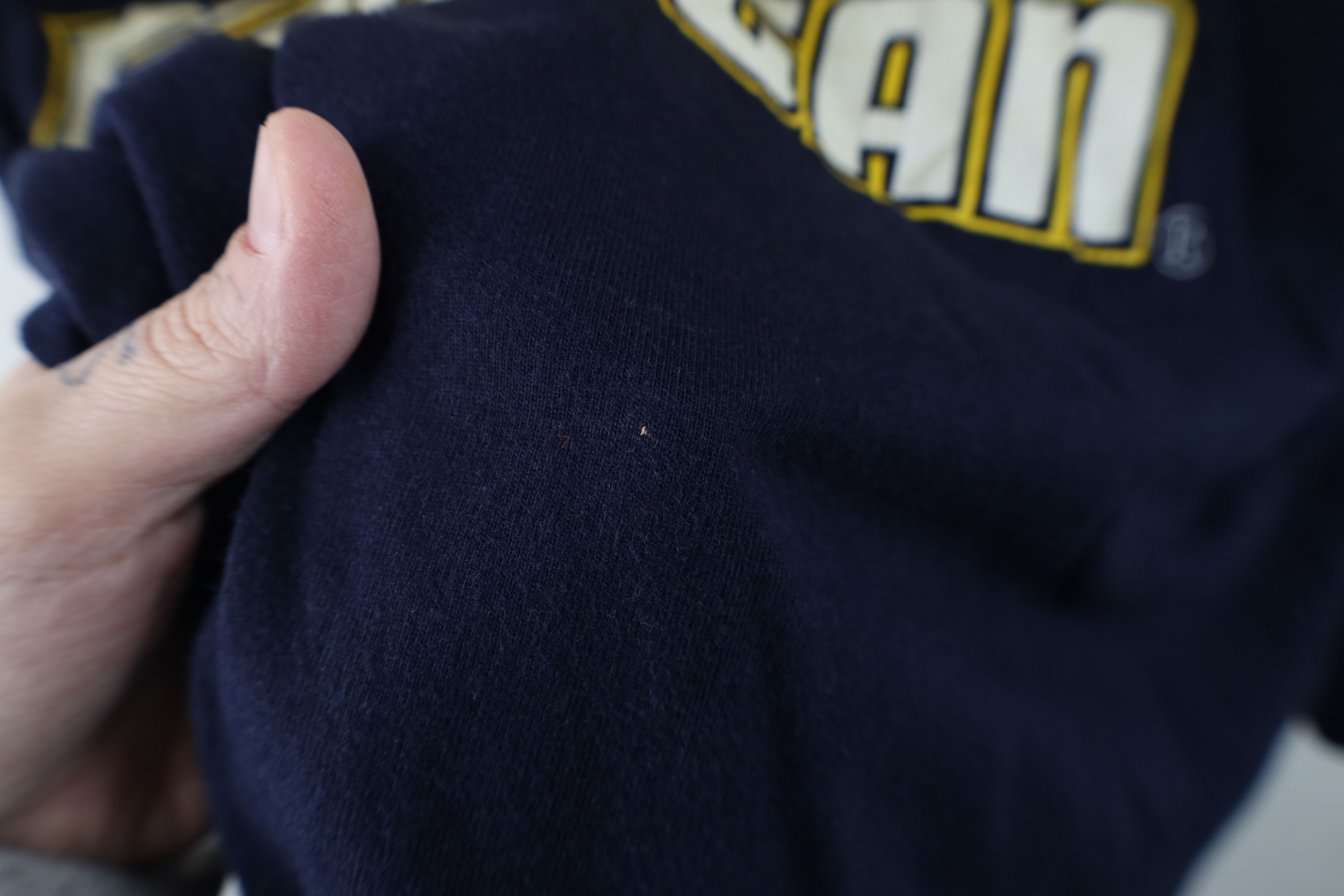 Vintage Vintage Y2K Heavy University of Michigan Long Sleeve T-Shirt Size US L / EU 52-54 / 3 - 8 Thumbnail