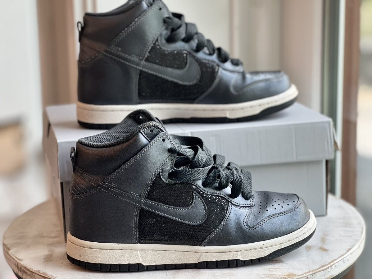 Nike Nike Dunk High 6.0 Black Sparkle size 6.5w 5y Size US 6.5 / IT 36.5 - 1 Thumbnail