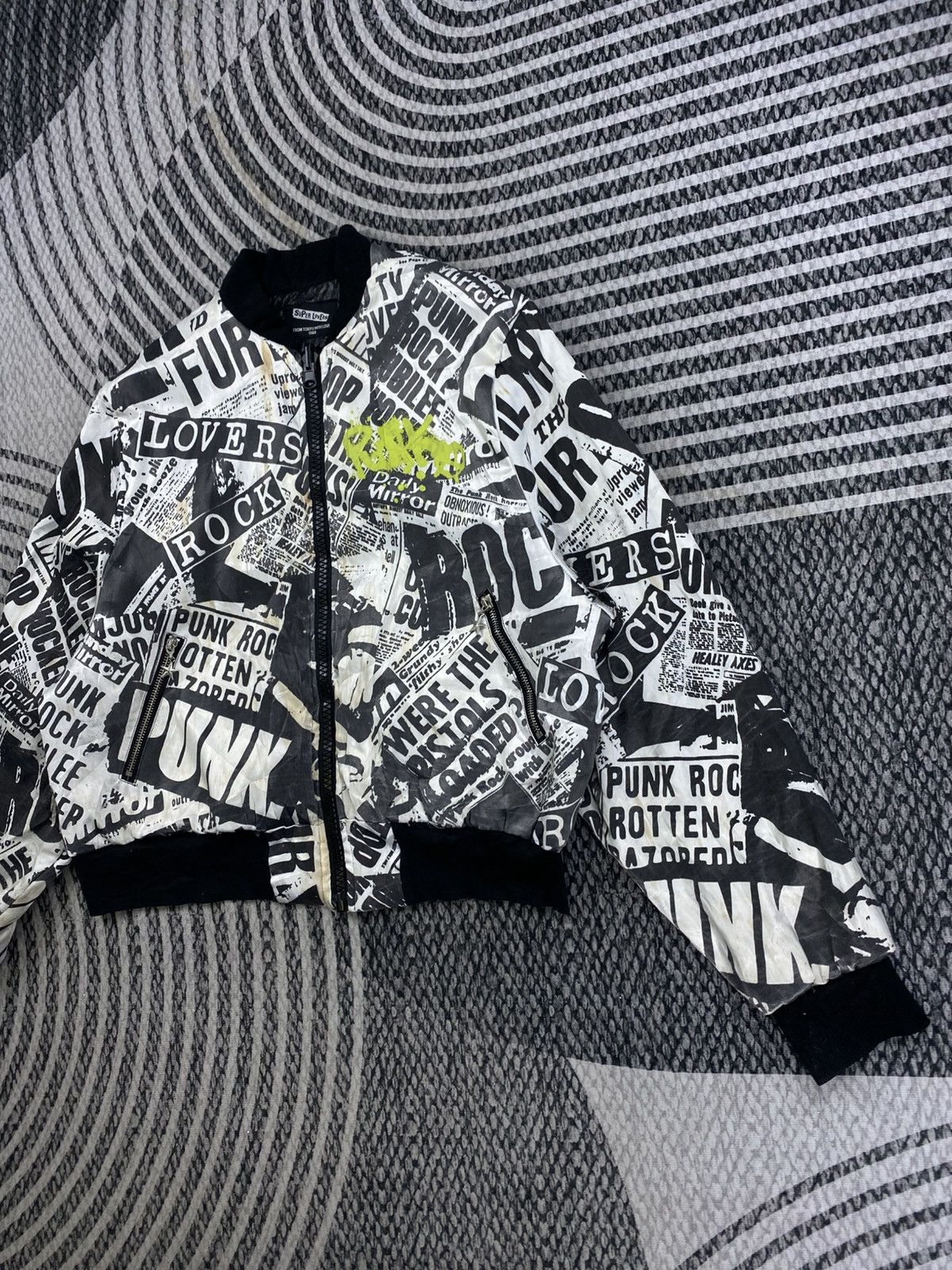 Super Lovers RARE❗️Super Lovers Punk Rock AOP Reversible Bomber Jacket Size US L / EU 52-54 / 3 - 6 Thumbnail