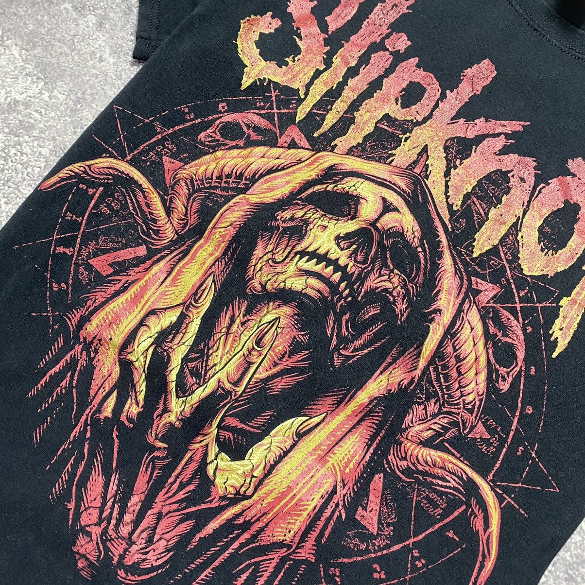 Band Tees Vintage Slipknot 2018 Big Graphic Overprint logo tee Size US M / EU 48-50 / 2 - 7 Thumbnail