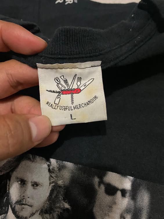 Vintage Vintage 1996 Jesus Christ Superstar Lyceum Theatre Promo Tee Size US L / EU 52-54 / 3 - 3 Thumbnail