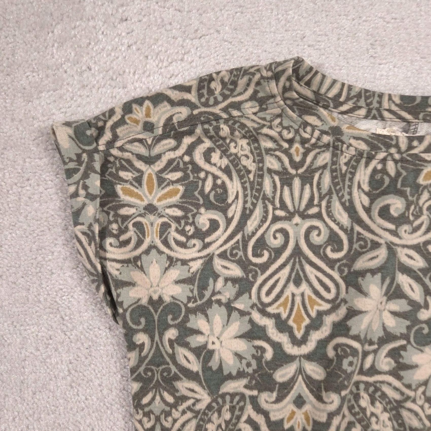 Vintage Cupio Shirt Womens Small Green Paisley Crew Neck Cap Sleeve Tee Top Stretch Shirt Size S / US 4 / IT 40 - 4 Thumbnail