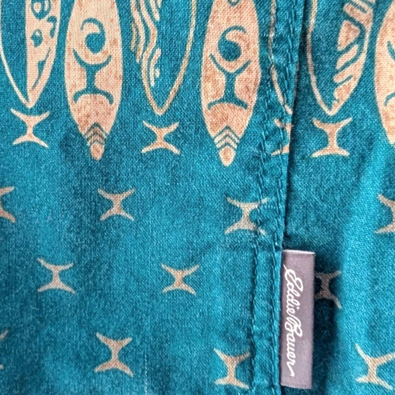 Eddie Bauer Eddie Bauer Button Up Teal Surfboard Print Short Sleeve Camp Shirt Classic Fit Men XL Multicolor Geometric Casual Travel Summer Spring Button-Up Size US XL / EU 56 / 4 - 4 Thumbnail