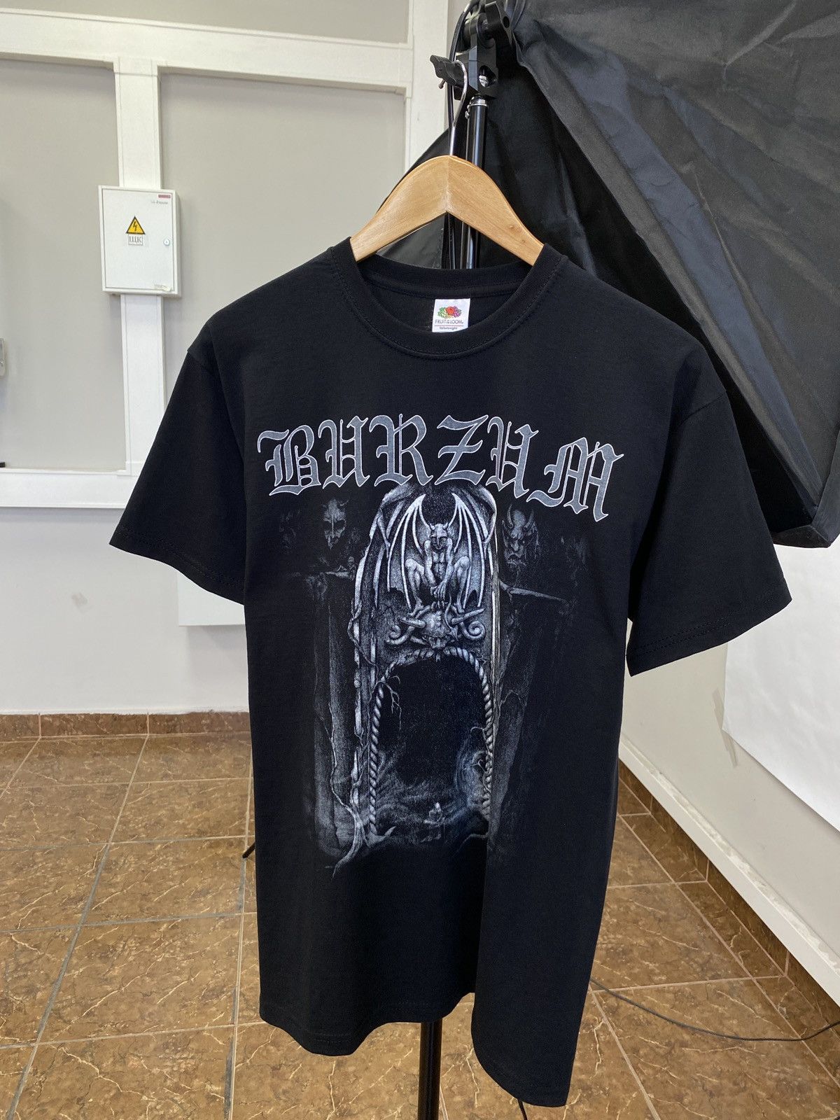 Fruit Of The Loom Vintage Burzum Det Som Engang Var Blackmetal T-Shirts Rare Size US M / EU 48-50 / 2 - 1 Thumbnail