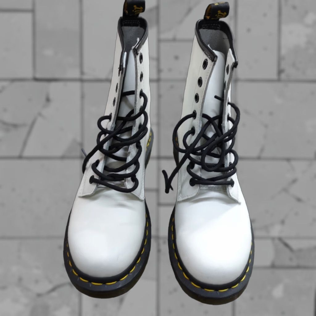 Dr. Martens VINTAGE Dr. Martens Boots Womens 8 White 8 Eye 11821 Floral Leather Combat Rubber Lace Up Women's Shoes 1460 Size US 6 / IT 36 - 1 Thumbnail