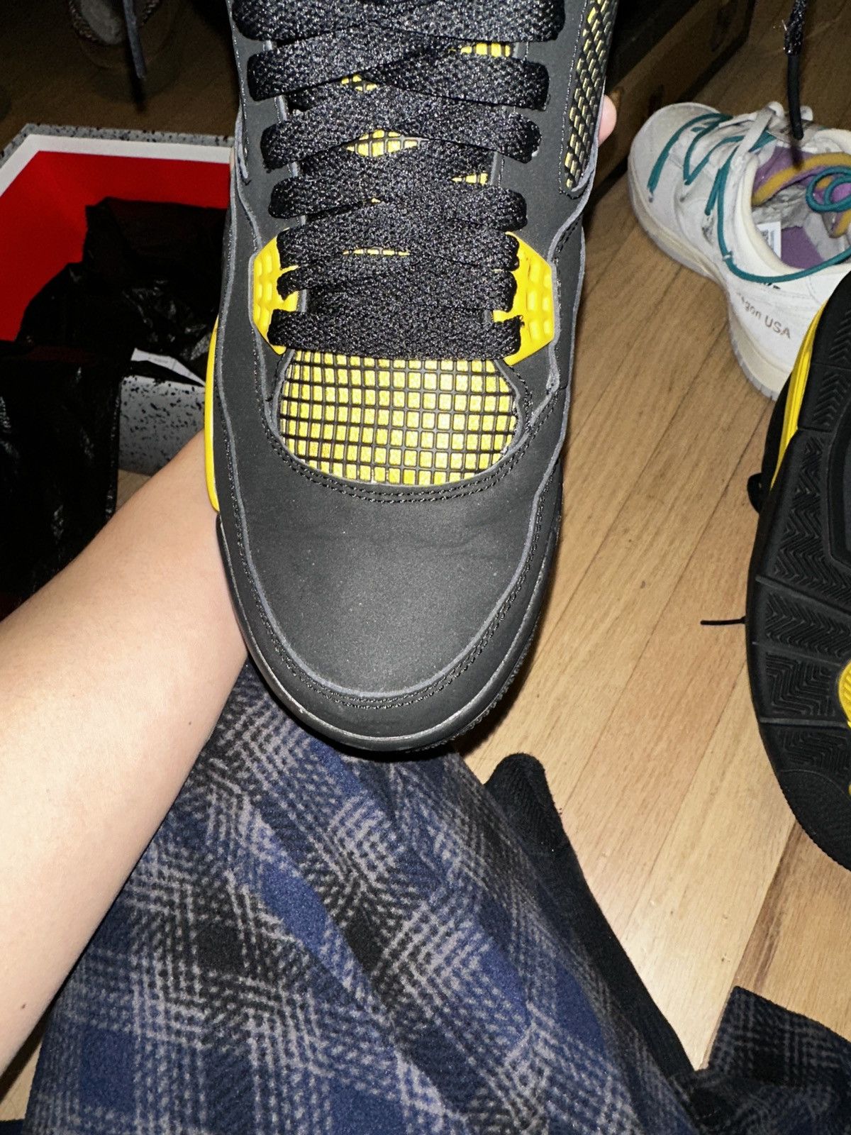 Jordan Brand Jordan 4 thunders Size US 10.5 / EU 43-44 - 8 Thumbnail