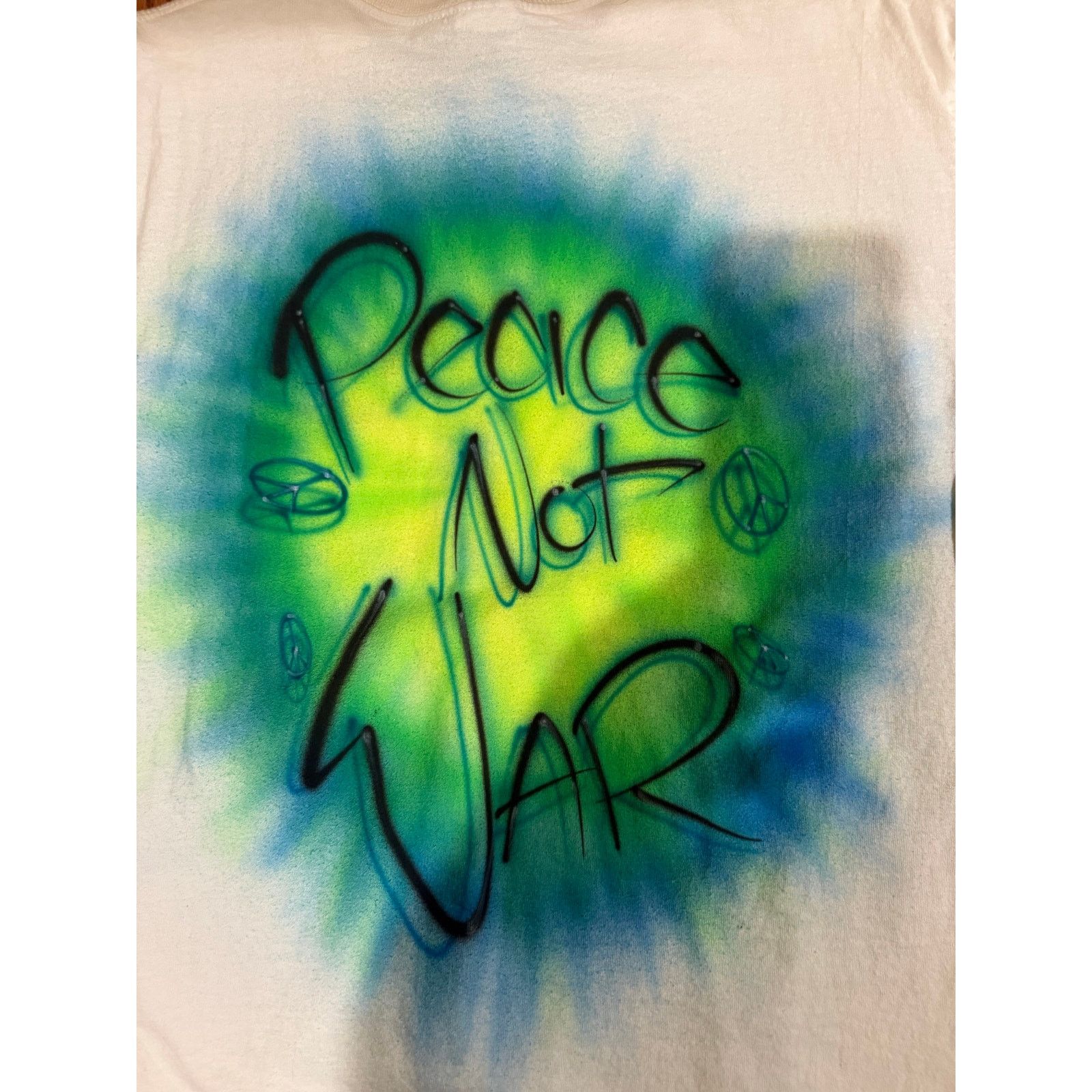 Gildan Vintage Peace Not War Air Brushed Size Large Size US L / EU 52-54 / 3 - 4 Thumbnail