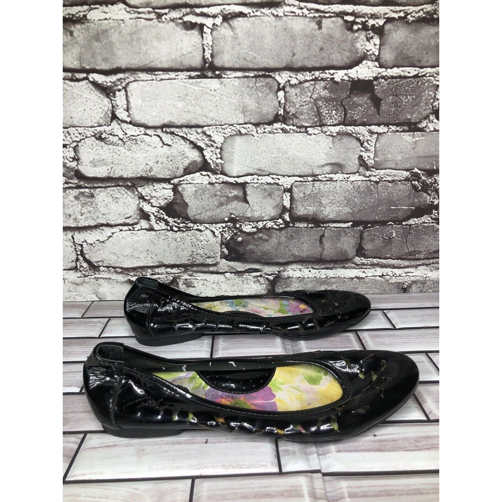 Born Born Black Patent Leather Perforated Ballet Flats Shoes Wome Size US 6 / IT 36 - 10 Thumbnail