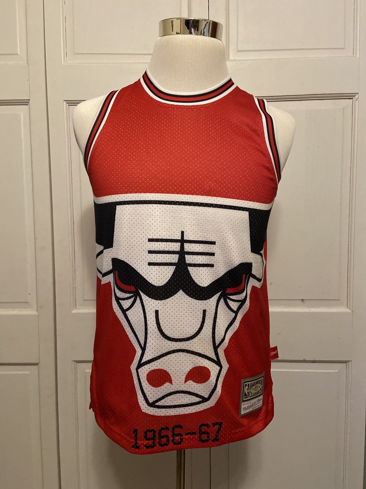 Mitchell & Ness Mitchell & Ness Chicago Bulls Big Face 2.0 Blown out jersey Size US M / EU 48-50 / 2 - 3 Thumbnail