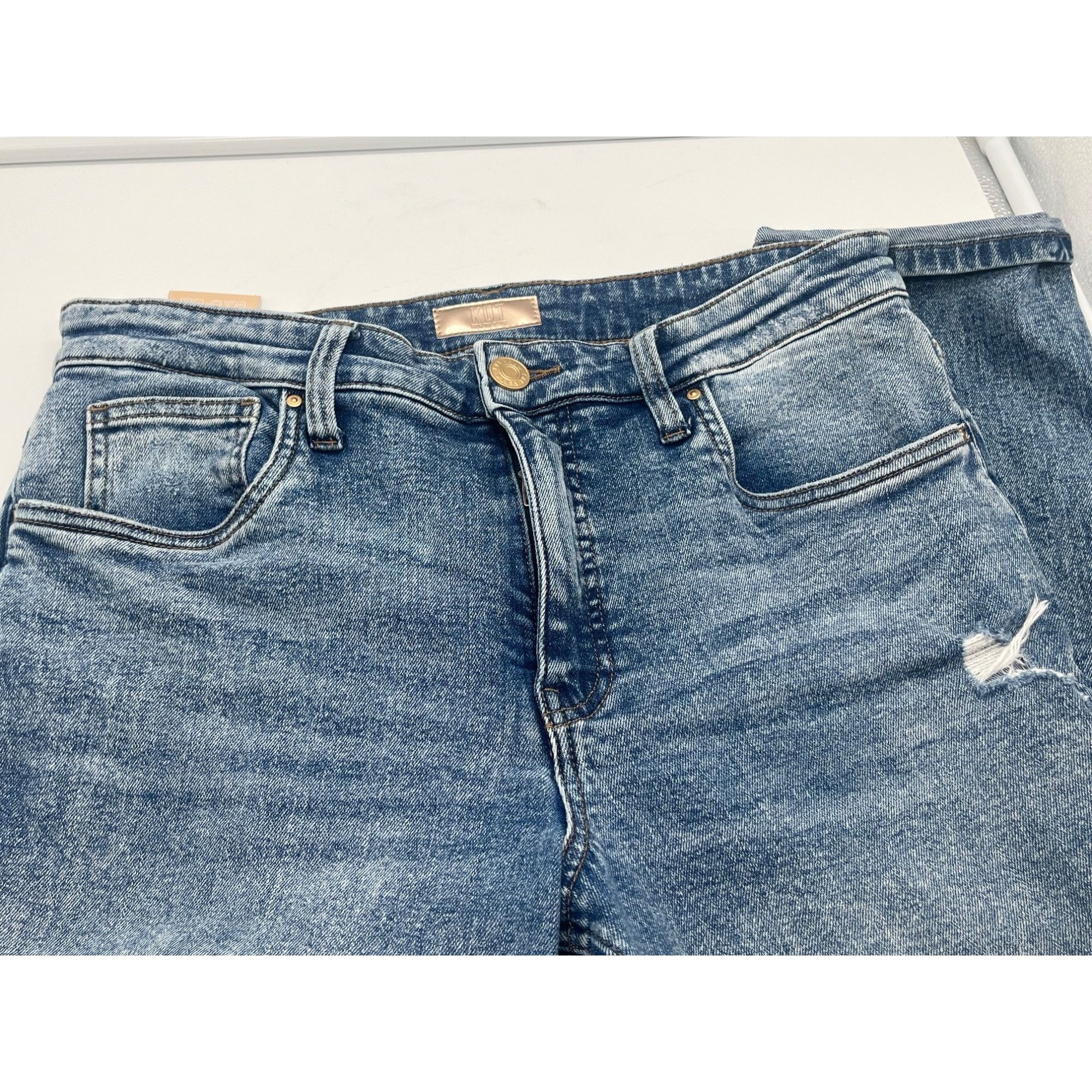 Other Kut from the Kloth Rachel Fab Ab Mom’s Destroyed cuffed Crop Size 32" / US 10 / IT 46 - 12 Thumbnail