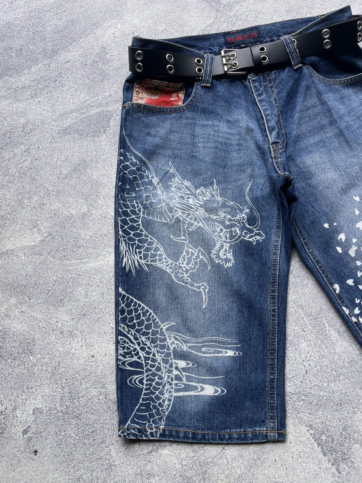Karakuri Tamashii Karakuri Tamashi Inspired Dragon Printed Denim Pants Size US 31 - 2 Thumbnail
