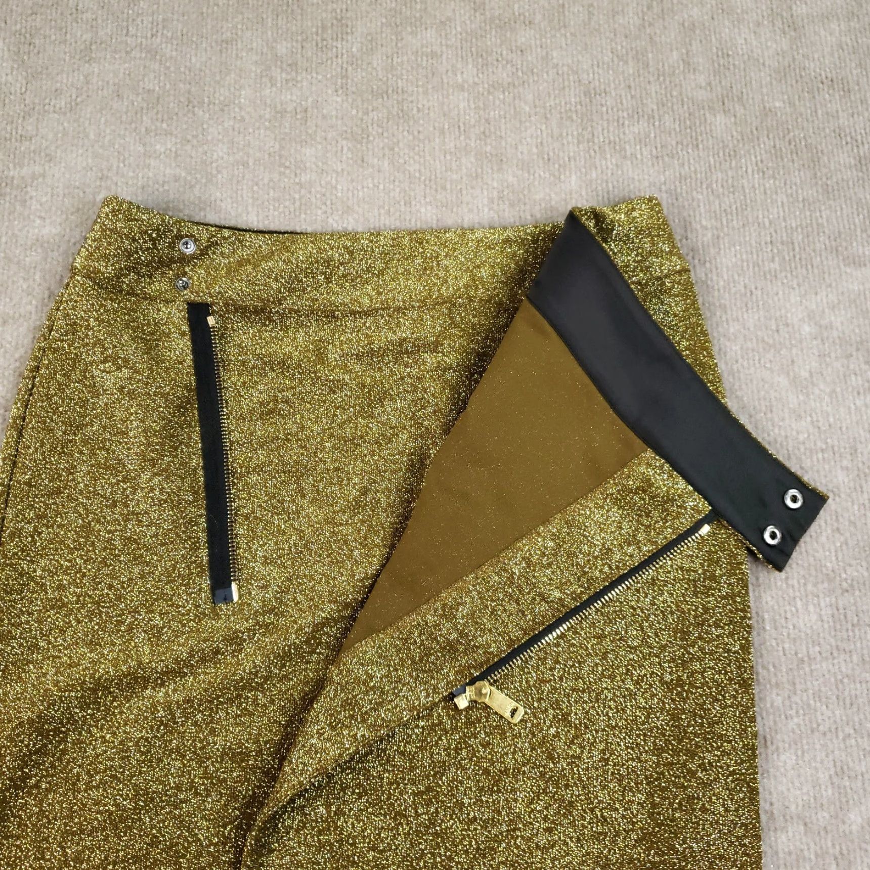 Scotch & Soda Scotch & Soda Lurex Pencil Skirt Womens Small Gold Metaliic Wrap Stretch Gold Polyester Spandex Glitter Knee Length Wrap Style Stretch Skirt Size 28" / US 6 / IT 42 - 6 Thumbnail