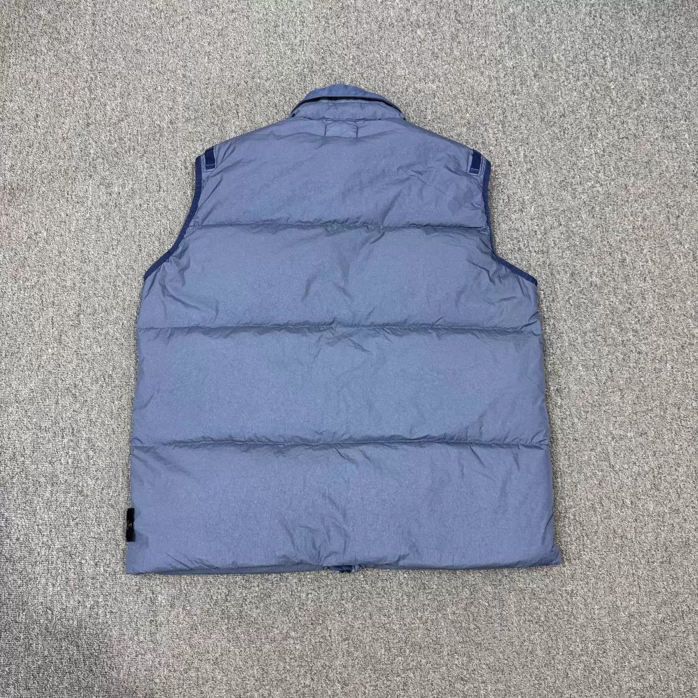 Stone Island Stone Island blue zipper down vest unused 3XL Size US XXL / EU 58 / 5 - 2 Thumbnail