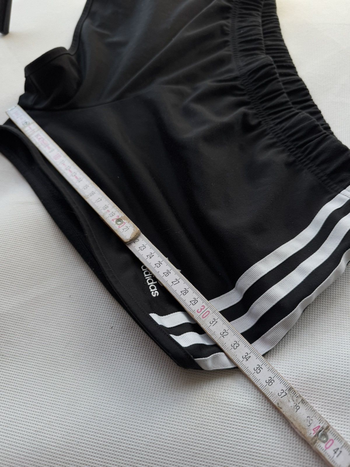 Vintage Vintage Y2K Adidas Pinterest Mini Shorts Streetwear 90s Size US 32 / EU 48 - 18 Thumbnail