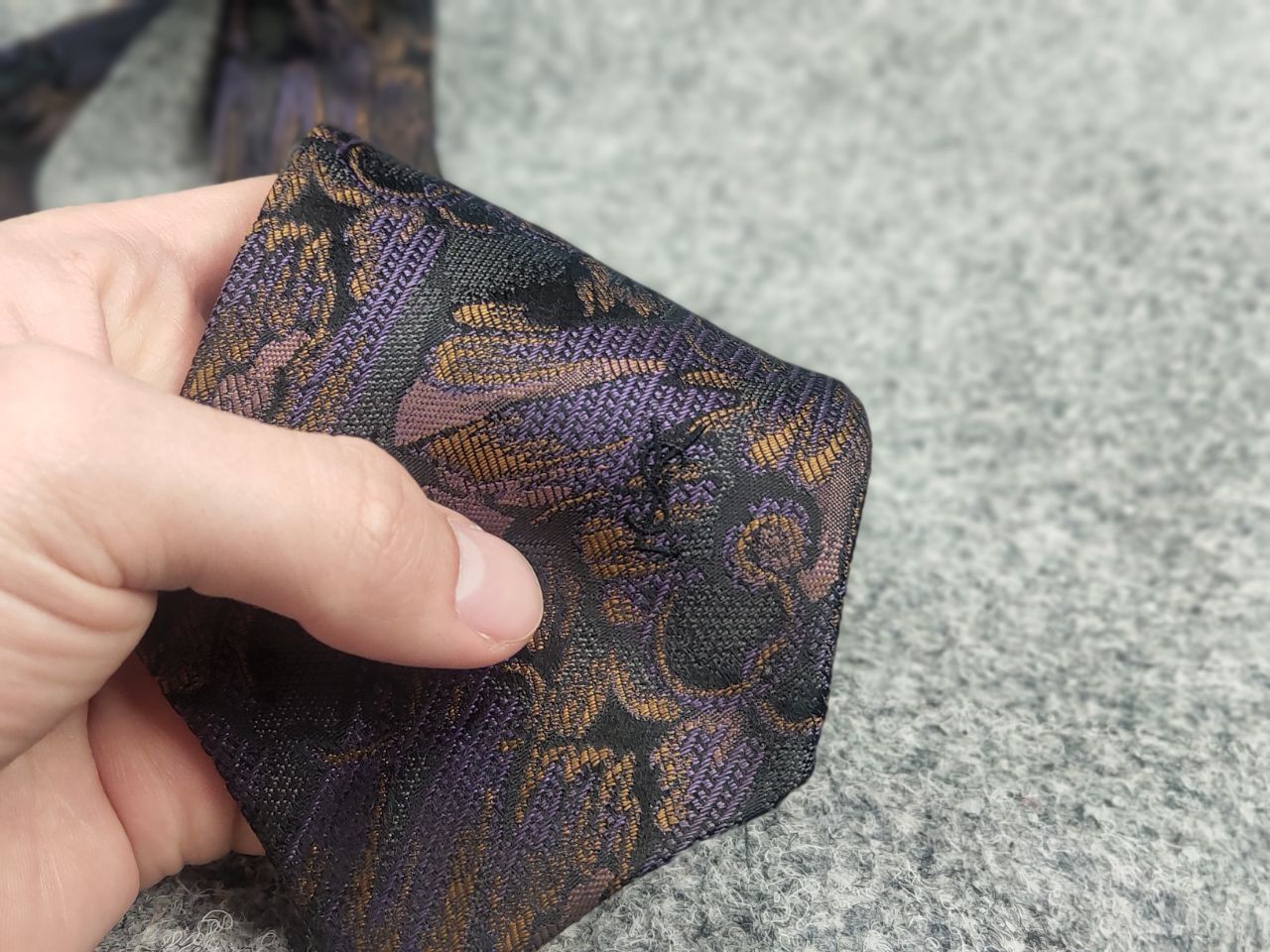 Yves Saint Laurent Yves Saint Laurent Vintage 90s Silk design YSL Tie Pattern Size ONE SIZE - 13 Thumbnail