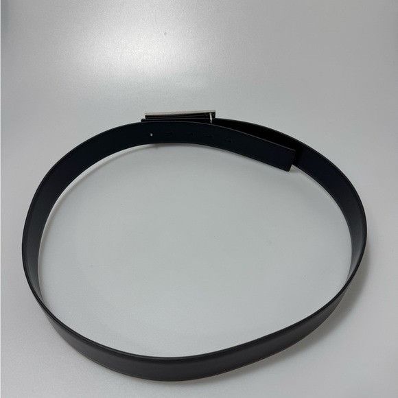 Givenchy Givenchy 30mm Reversible 2G Small Buckle Belt Black Silver M Size 40 - 3 Thumbnail
