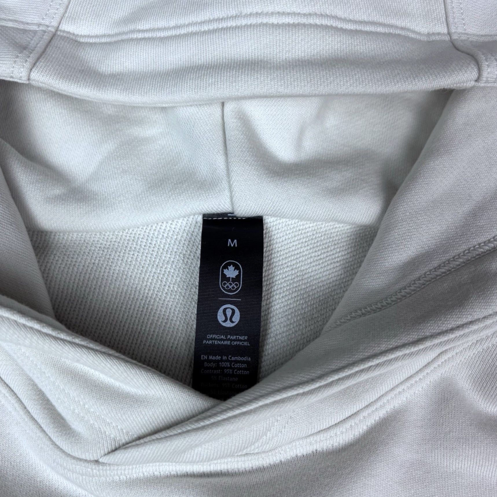 Lululemon **Lululemon Team Canadá French Terry Oversized White Hoodie Medium** User: **Team Canadá Lululemon French Terry Oversized White Medium Hoodie** Size M / US 6-8 / IT 42-44 - 5 Thumbnail